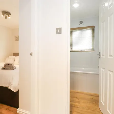10 Thirlmere Holiday home Windermere