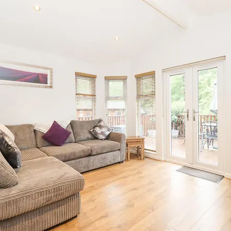 10 Thirlmere Holiday home Windermere